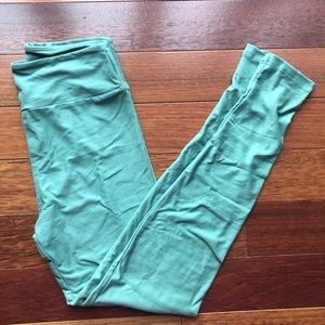 LuLaRoe OS Green Leggings